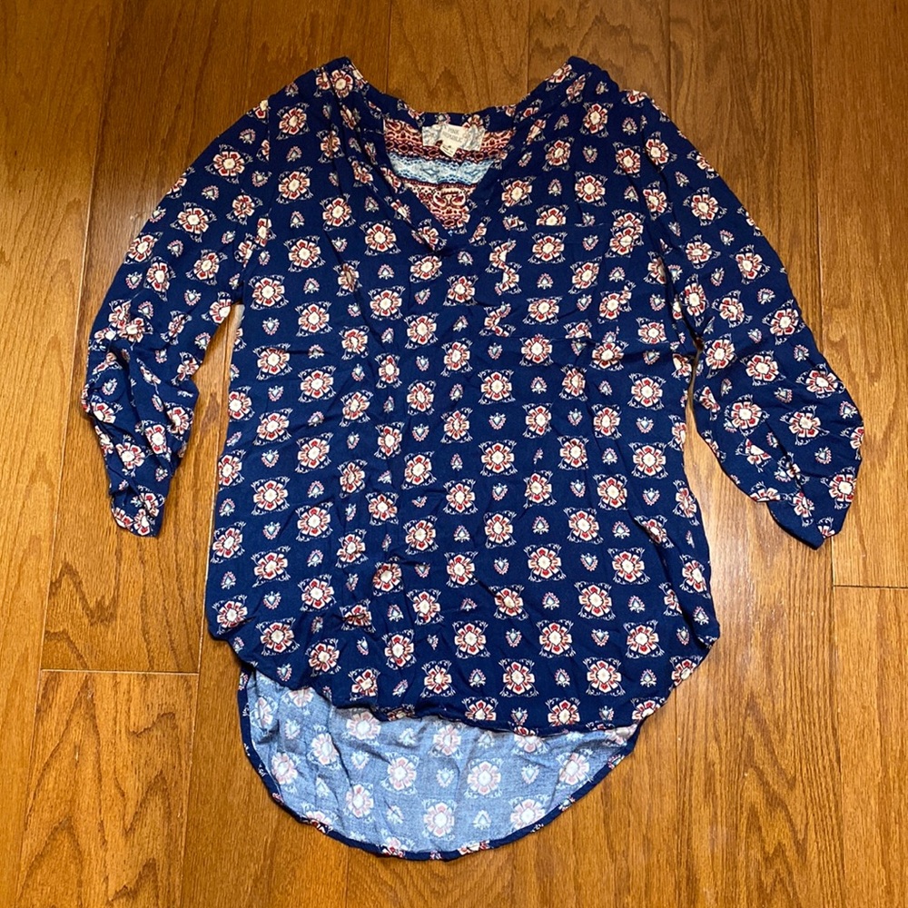 3/4 long sleeve shirt